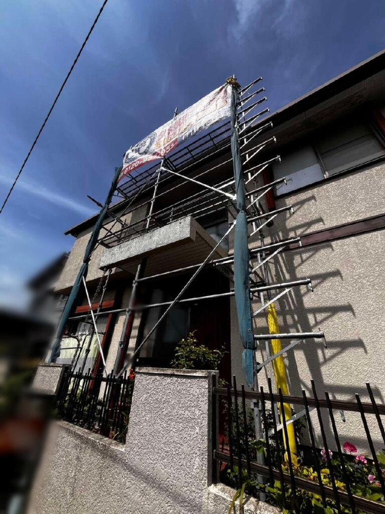岡山市北区Ｙ様　屋根部分カバー工法工事　屋根材：スレート　使用材料：ガルバリウム鋼板