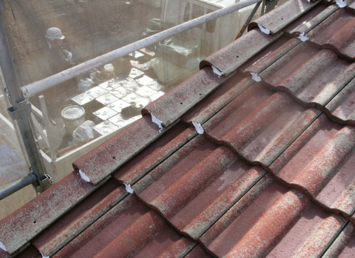 岡山市北区Y様邸の屋根の滑り止め施工状況の写真